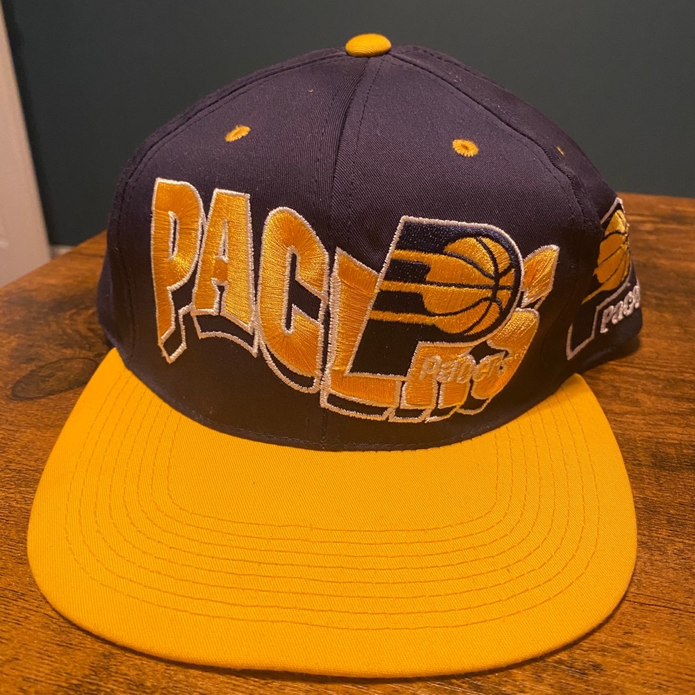 Vintage Indiana Pacers Snapback Hat Great condition
